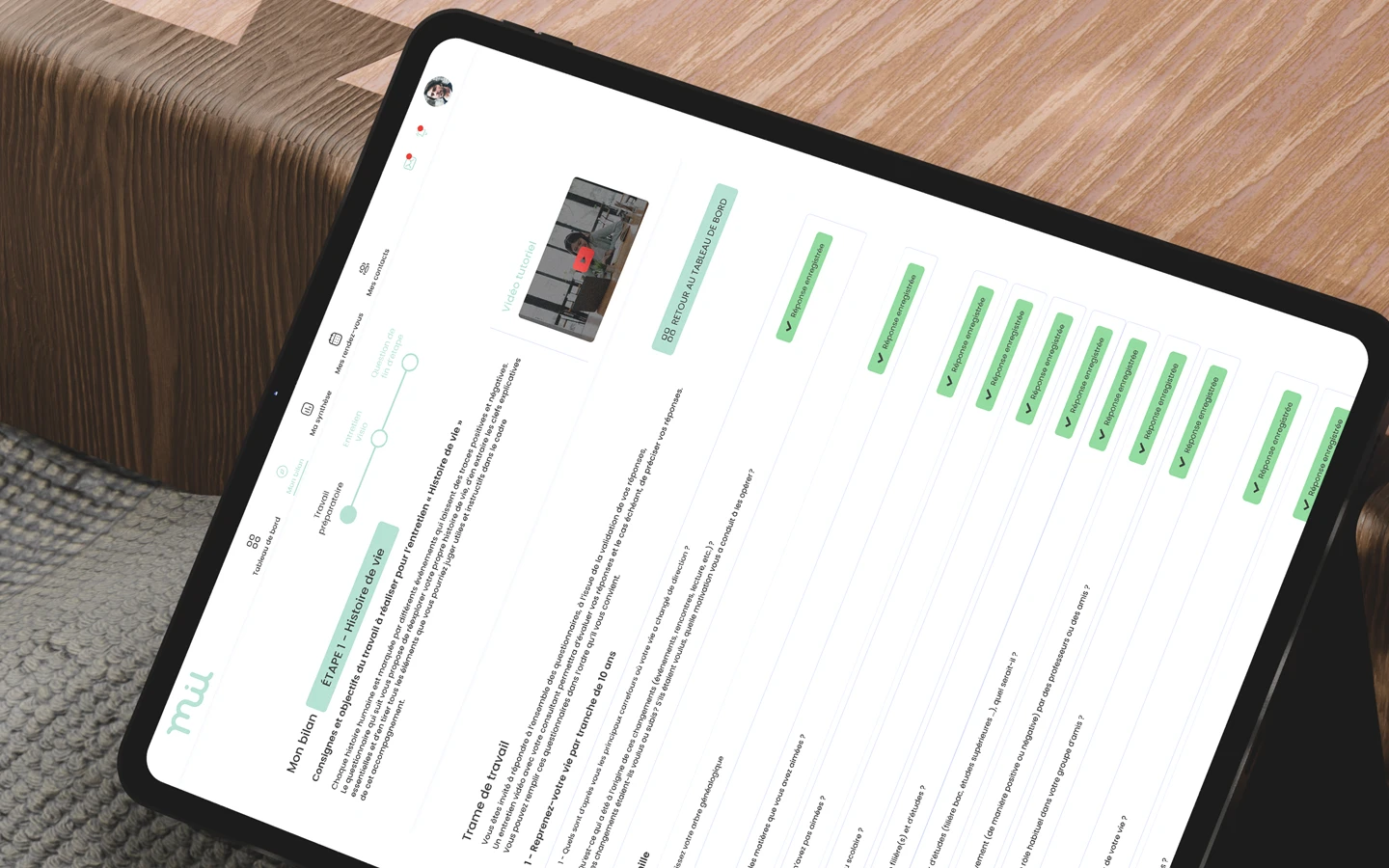 ipad 03 MIL - infografika.com digital designer - bilan de compétences